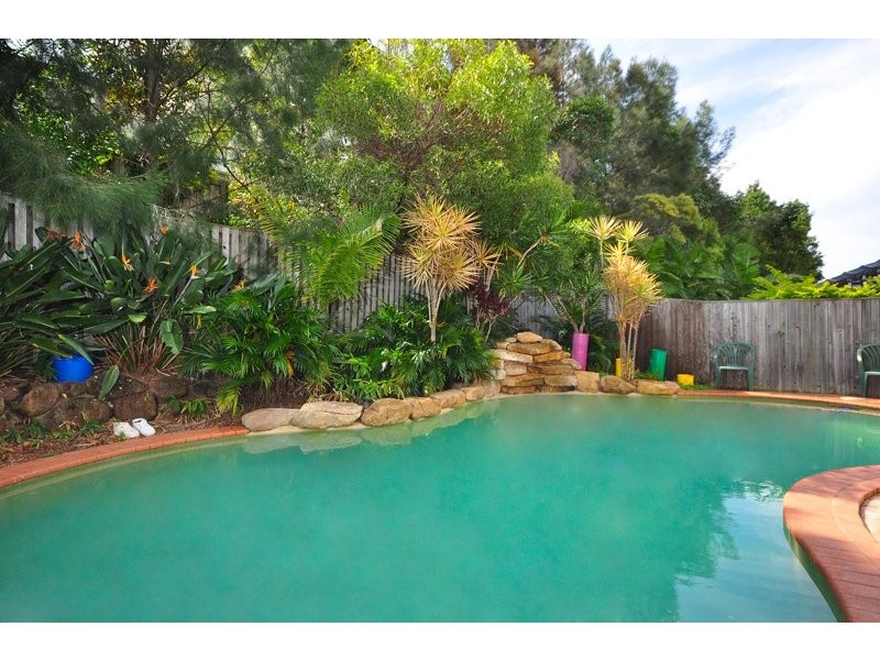 11 Mountain Ash Cct, Robina QLD 4226