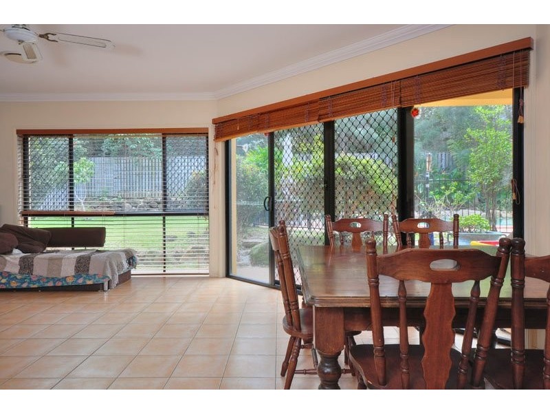 11 Mountain Ash Cct, Robina QLD 4226