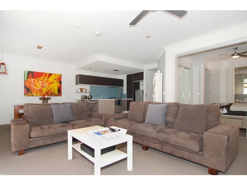 24/3030 The Boulevarde, Carrara QLD 4211