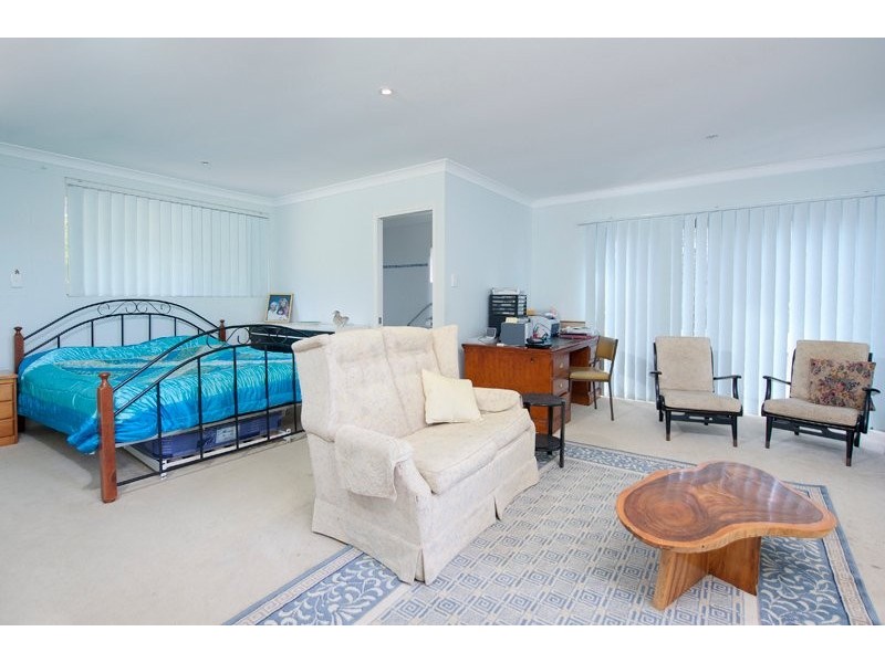 2 Satinay Crt, Oxenford QLD 4210