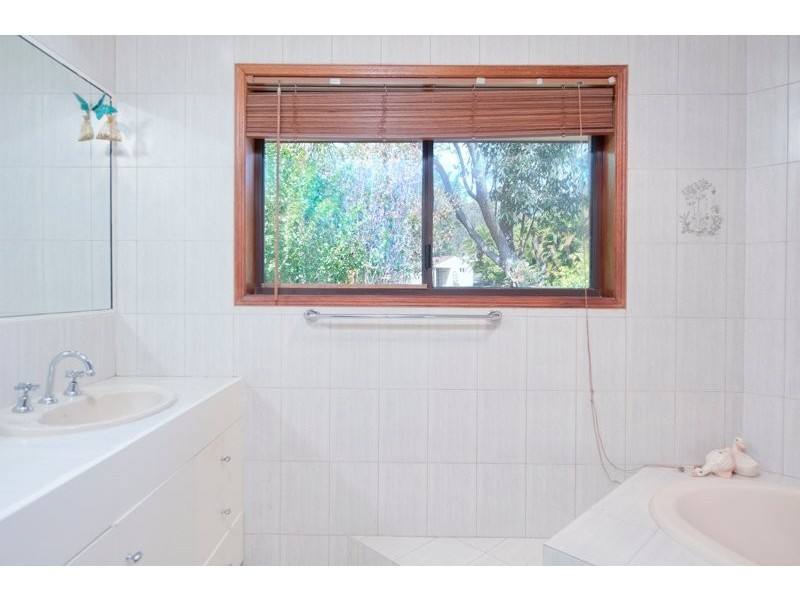 2 Satinay Crt, Oxenford QLD 4210