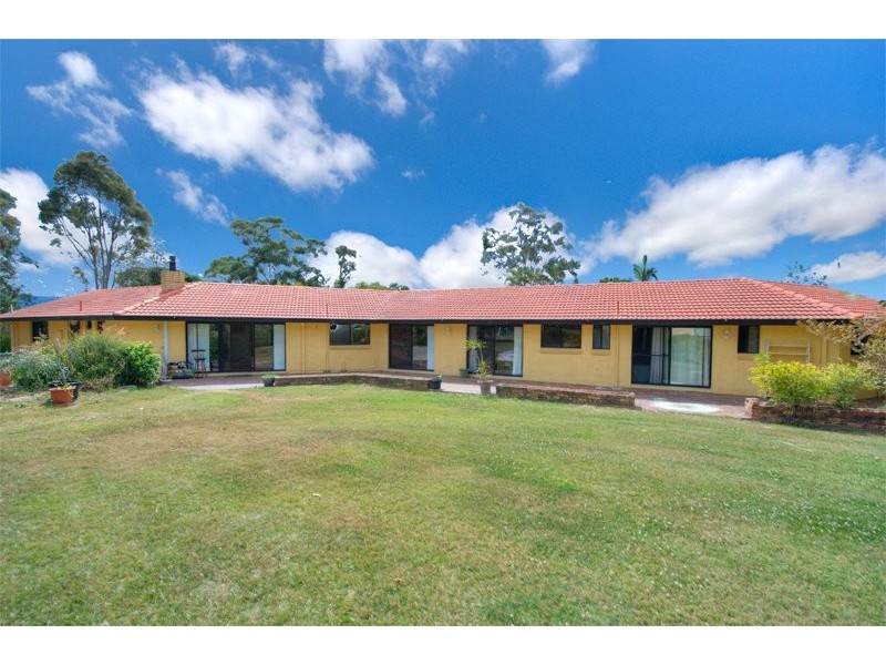 2 Satinay Crt, Oxenford QLD 4210