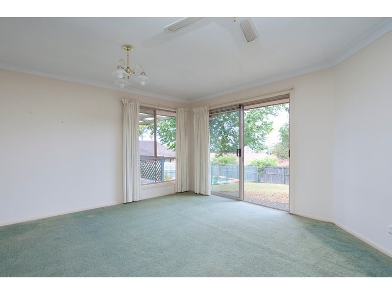 18 Mataranka Dr, Worongary QLD 4213