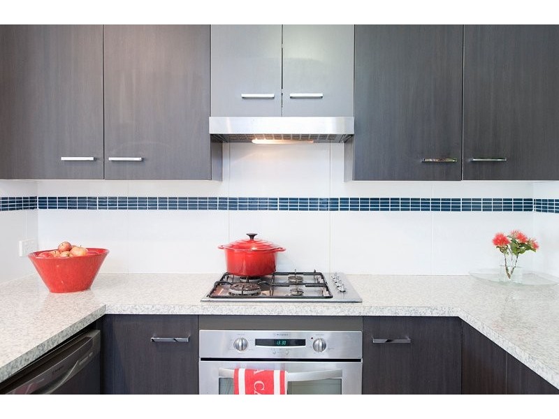 10 Cobb & Co Dr, Oxenford QLD 4210