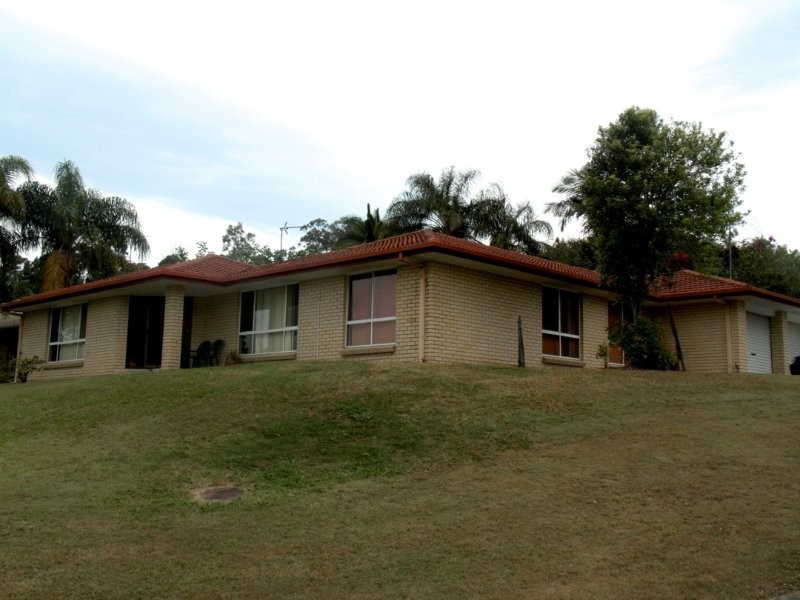 2 Woolmere Street, Carrara QLD 4211