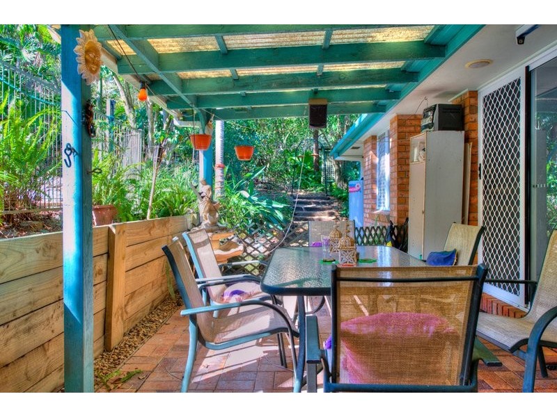 69 Renfrew Drive, Highland Park QLD 4211