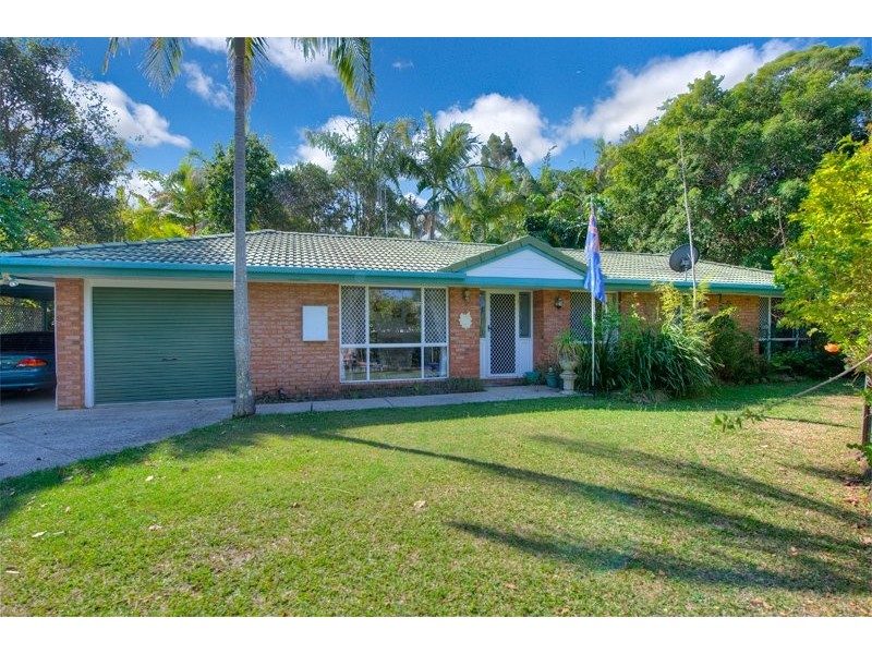 69 Renfrew Drive, Highland Park QLD 4211