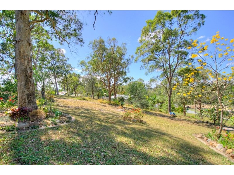 4 Quambone St, Worongary QLD 4213