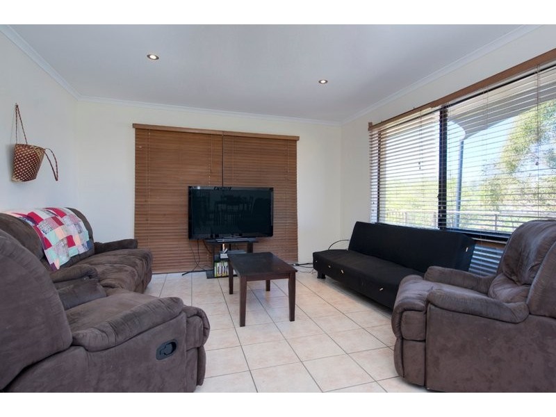 10 Brookland Court, Molendinar QLD 4214