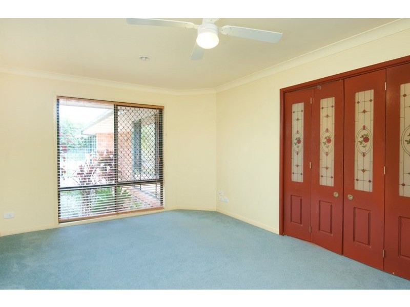 6 Camphor Wood Crt, Robina QLD 4226