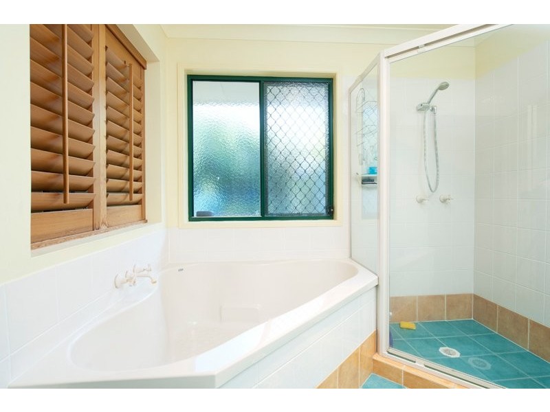 6 Camphor Wood Crt, Robina QLD 4226