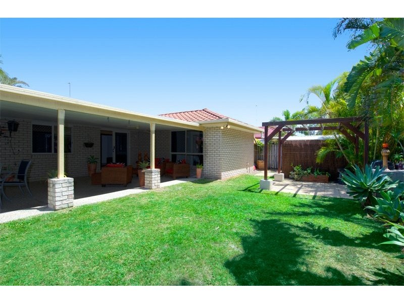 38a Sickle Ave, Hope Island QLD 4212