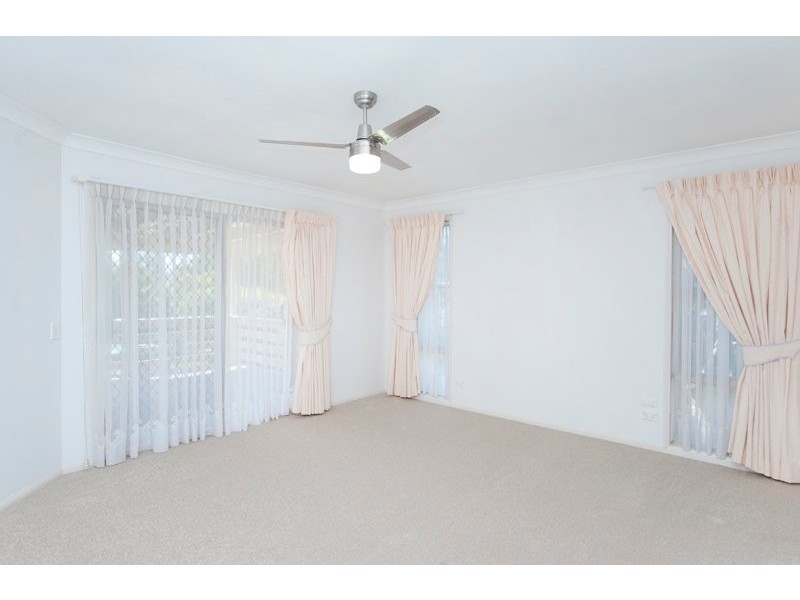 7 Gabriels Crt, Robina QLD 4226