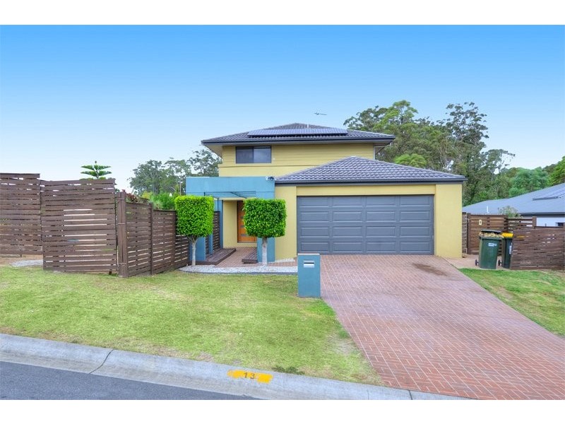 13 Vermont St, Oxenford QLD 4210