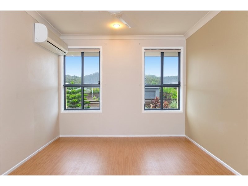 13 Vermont St, Oxenford QLD 4210