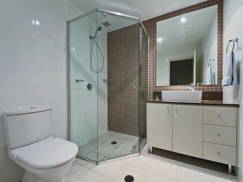 403/4 Como Crescent, Southport QLD 4215