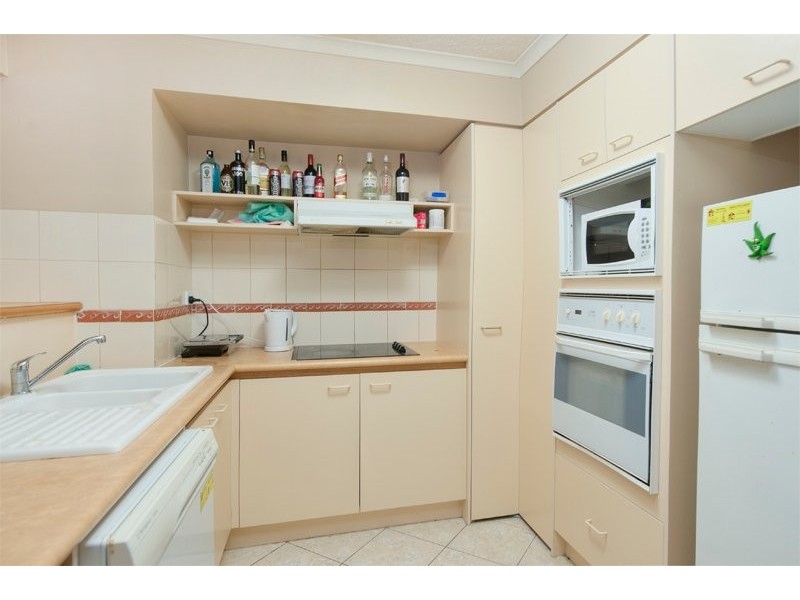 79/2320-2330 Gold Coast Highway, Mermaid Beach QLD 4218