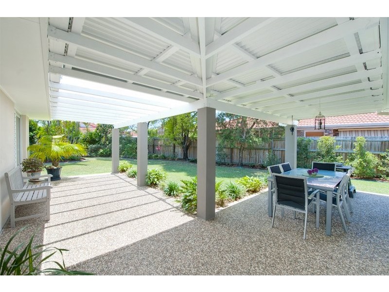 92 Newport Dr, Robina QLD 4226