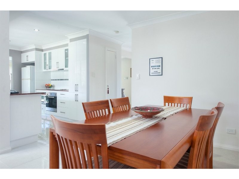 92 Newport Dr, Robina QLD 4226