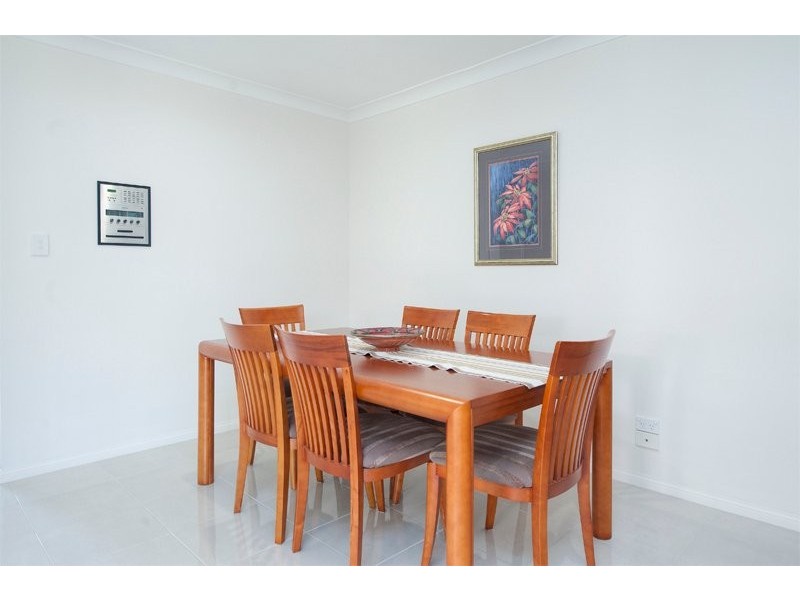 92 Newport Dr, Robina QLD 4226