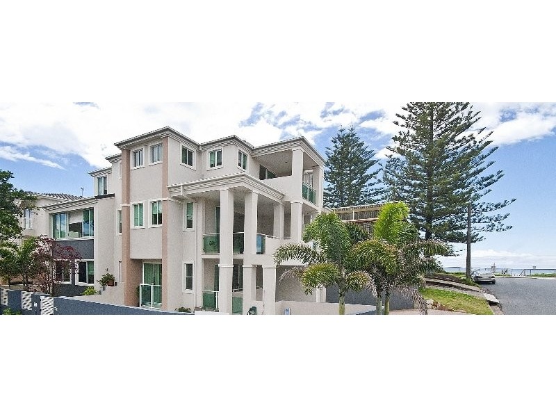 1/55 Jefferson Lane, Palm Beach QLD 4221