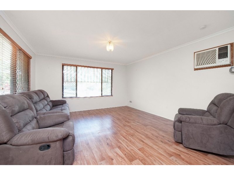 46 Alexander Dr, Highland Park QLD 4211