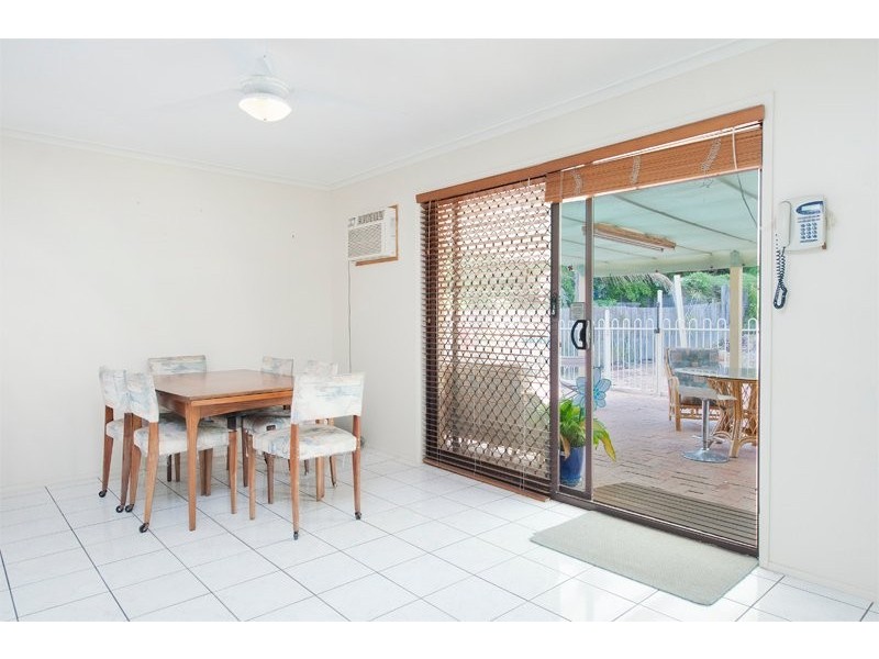 46 Alexander Dr, Highland Park QLD 4211