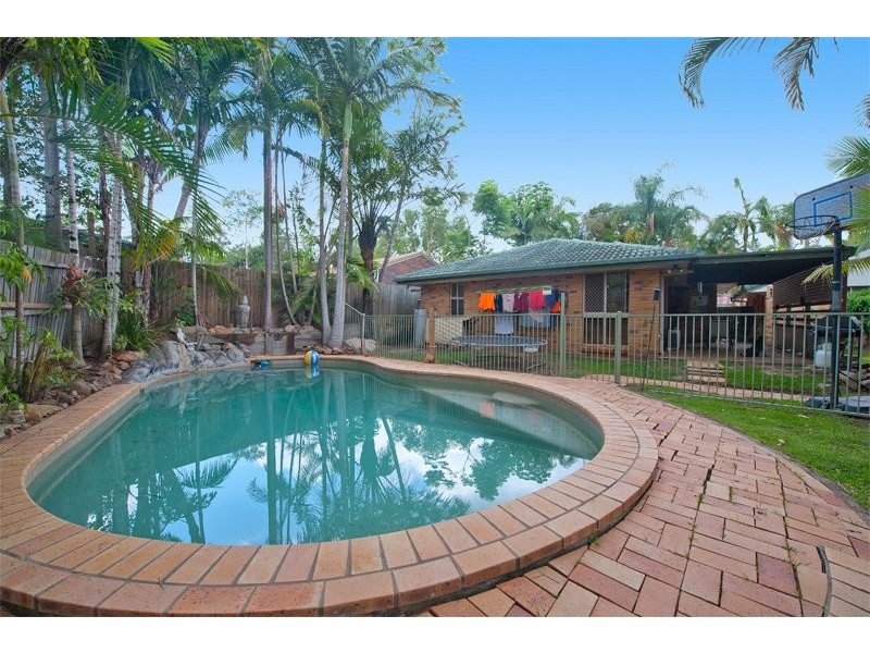 11 Branston Crt, Nerang QLD 4211