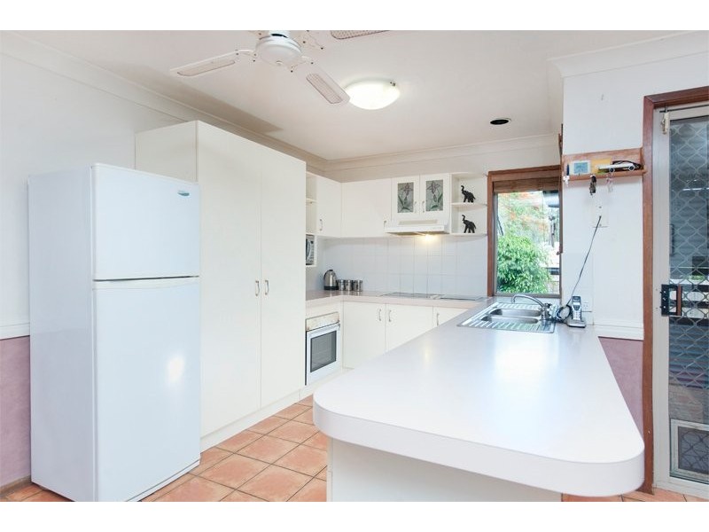 11 Branston Crt, Nerang QLD 4211