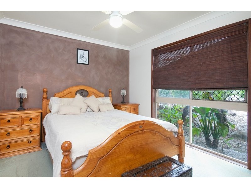11 Branston Crt, Nerang QLD 4211