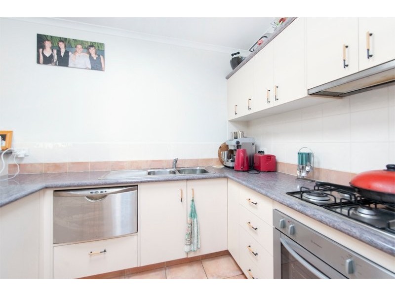 1/6 Margaret St, Southport QLD 4215