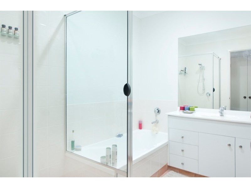 1/6 Margaret St, Southport QLD 4215