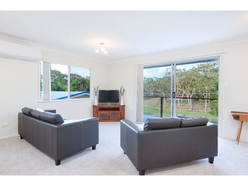 20 Sunvalley Dr, Ashmore QLD 4214