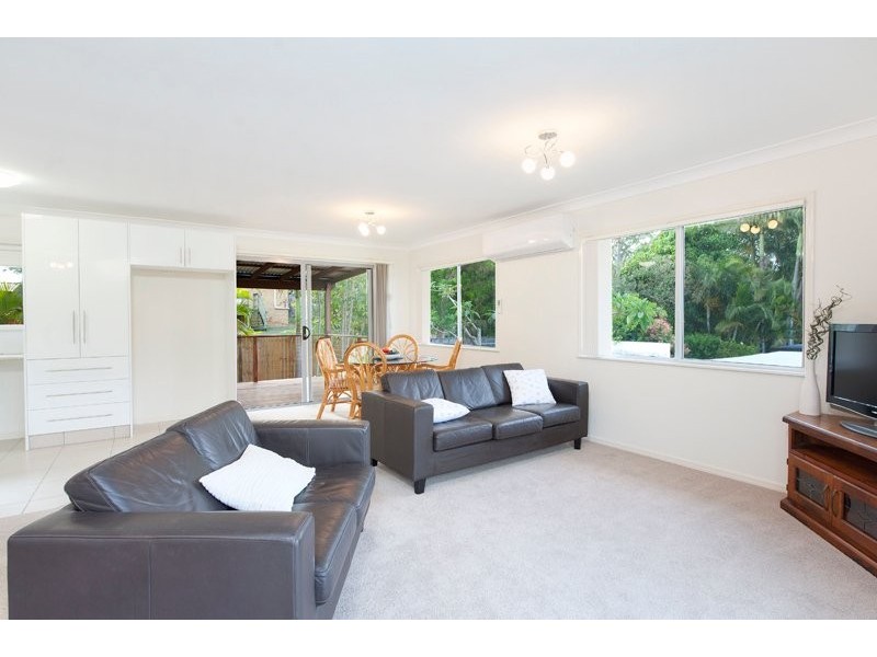 20 Sunvalley Dr, Ashmore QLD 4214