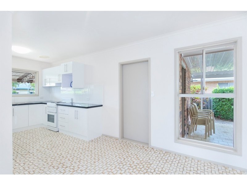 20 Eagle Ave, Burleigh Waters QLD 4220