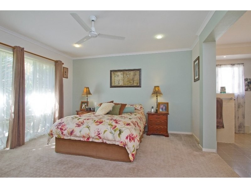 11 Rustyplum Court, Reedy Creek QLD 4227