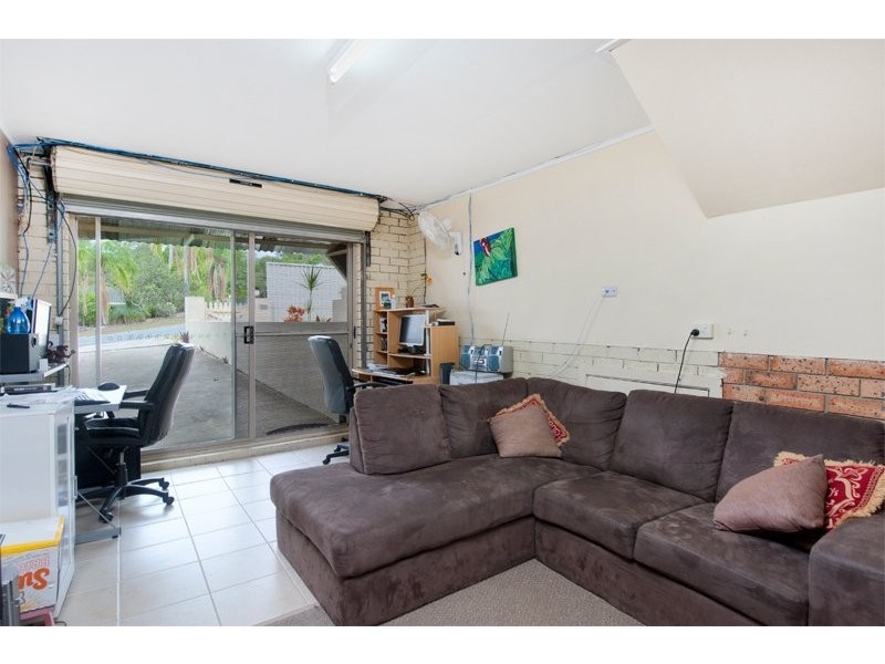 9 Explorers Way, Worongary QLD 4213