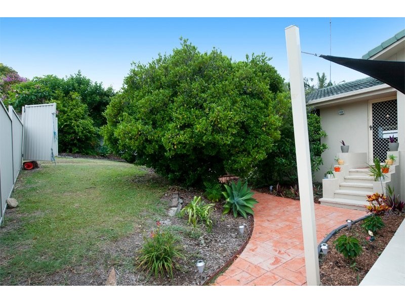 9 Explorers Way, Worongary QLD 4213
