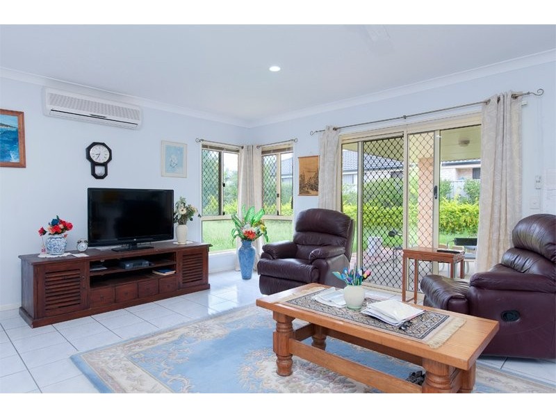 14 Lilywood Cct, Molendinar QLD 4214