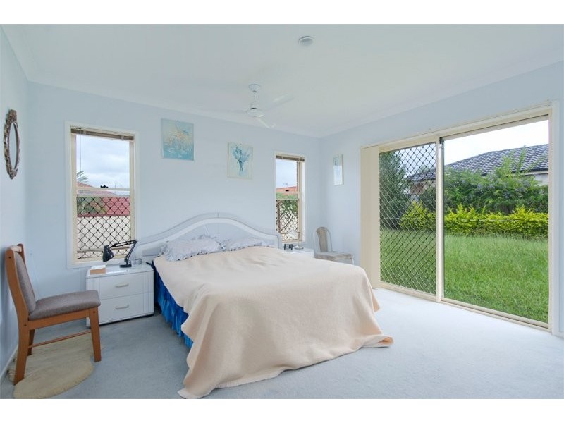 14 Lilywood Cct, Molendinar QLD 4214