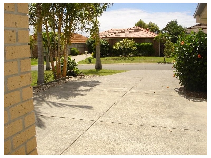 17 Inverness Crt, Nerang QLD 4211