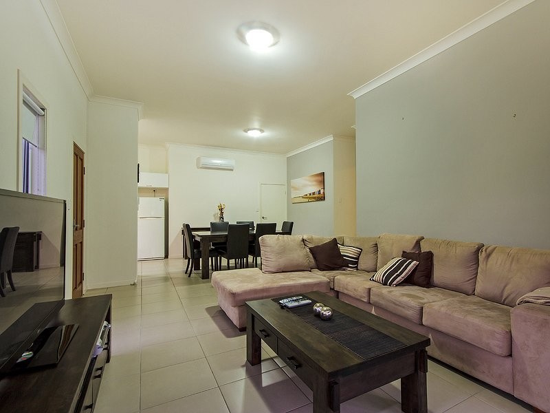 2/21 Murray Cct, Upper Coomera QLD 4209