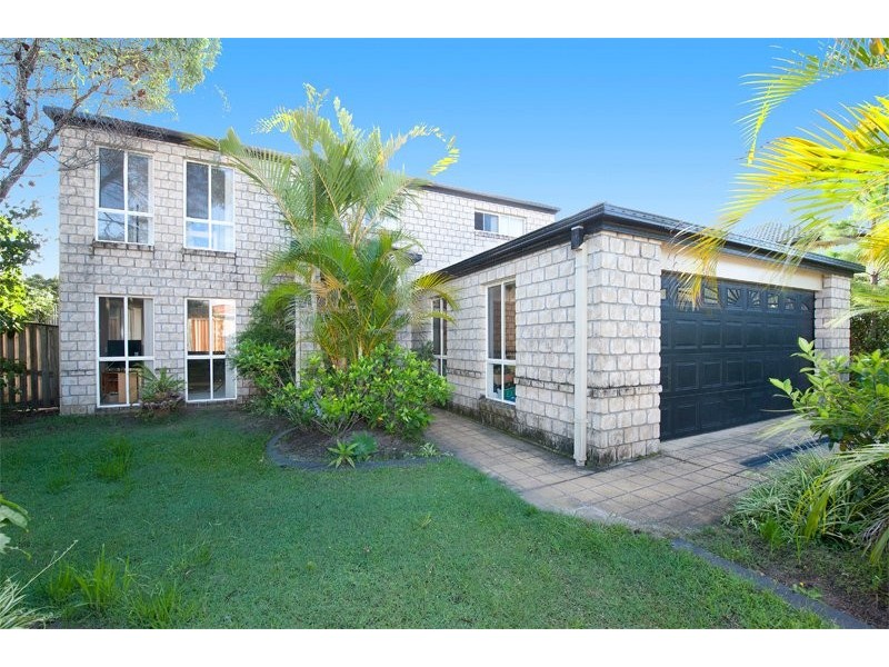 17 Fanning Crt, Pacific Pines QLD 4211