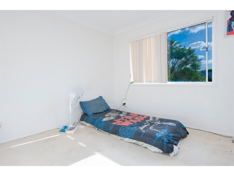 17 Fanning Crt, Pacific Pines QLD 4211