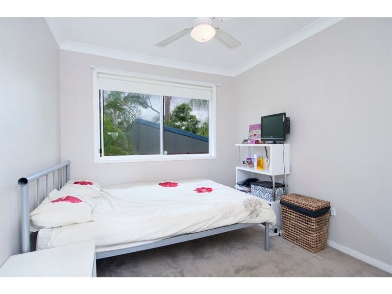 10 Kerrabee Street, Nerang QLD 4211