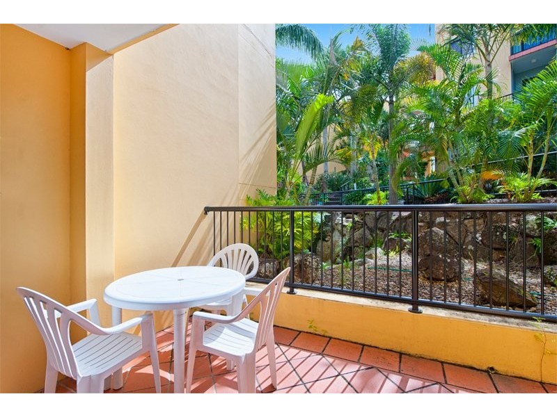 E1, Magic Mountain Resort, 1 Great Hall Drive, Miami QLD 4220