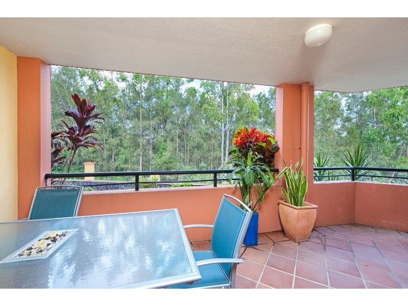 E1, Magic Mountain Resort, 1 Great Hall Drive, Miami QLD 4220