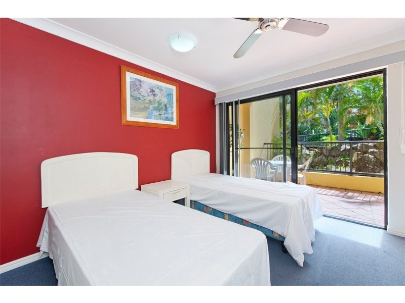 E1, Magic Mountain Resort, 1 Great Hall Drive, Miami QLD 4220
