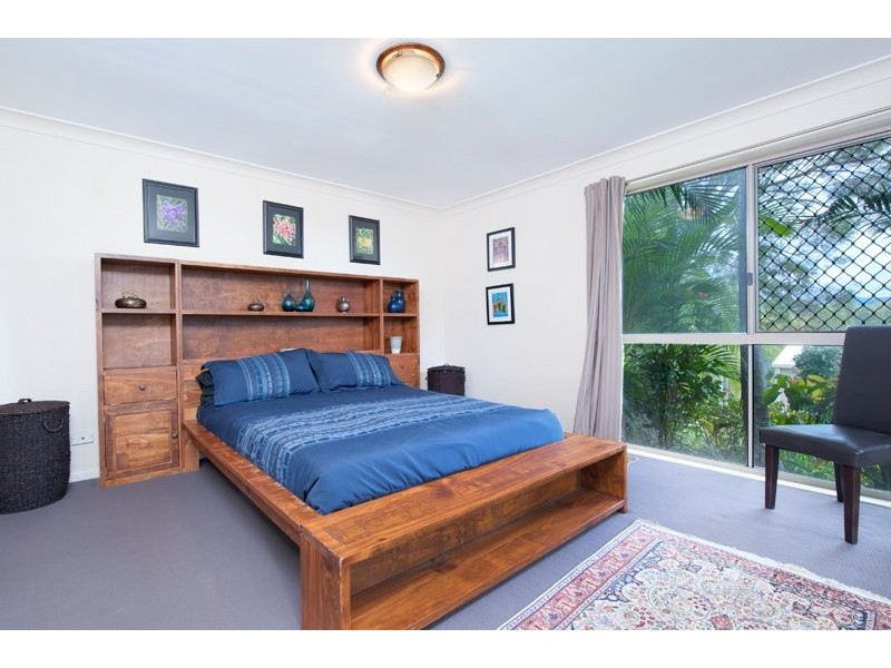 10 Dudgeon Drive, Tallebudgera QLD 4228