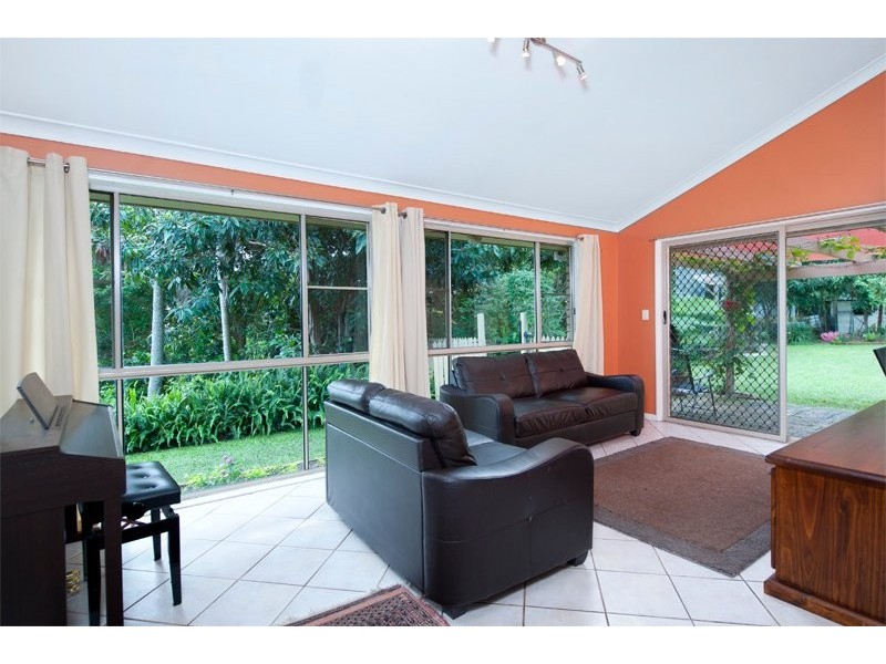 10 Dudgeon Drive, Tallebudgera QLD 4228